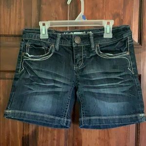 Hydraulic denim shorts - size 5/6